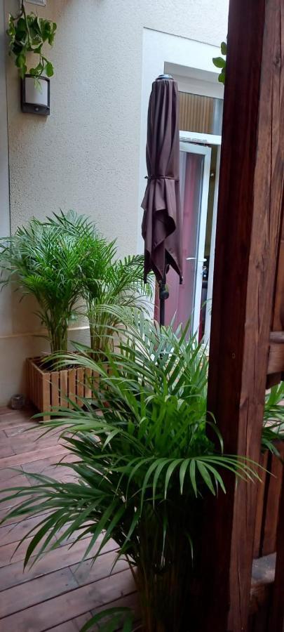 Privatespa Love Room Jacuzzi Privatif Тулуза Экстерьер фото